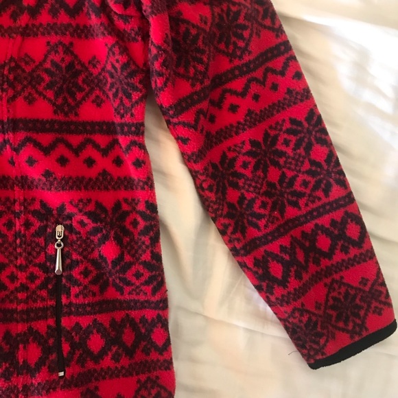 Red and black Christmas sweater - Picture 4 of 4